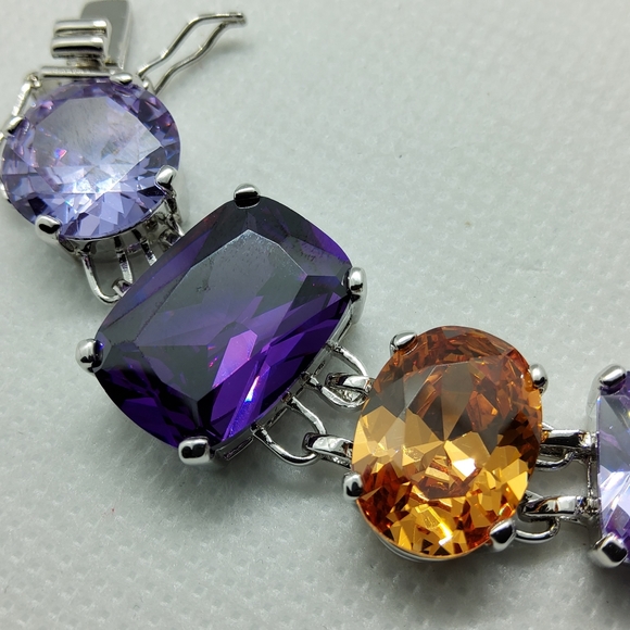 Nolan Miller Lincoln Road Bracelet - Picture 3 of 9